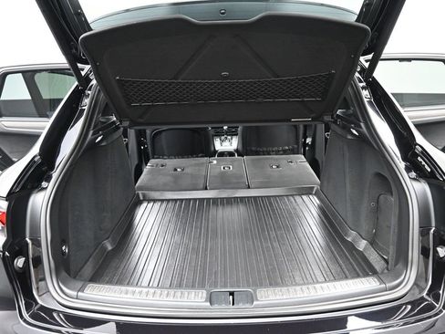 Used 2019 Porsche Macan S image 17