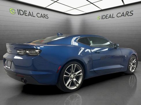 Used 2019 Chevrolet Camaro LT w/ RS Package RWD image 5