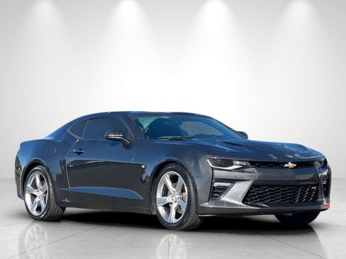 Used 2016 Chevrolet Camaro SS image 7