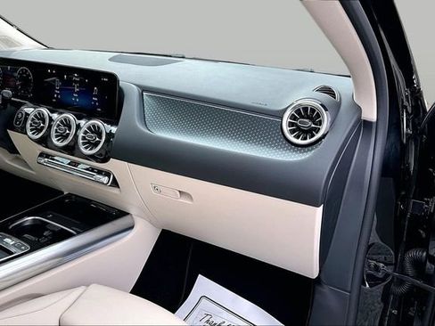 Certified 2026 Mercedes-Benz GLA 250 4MATIC image 29