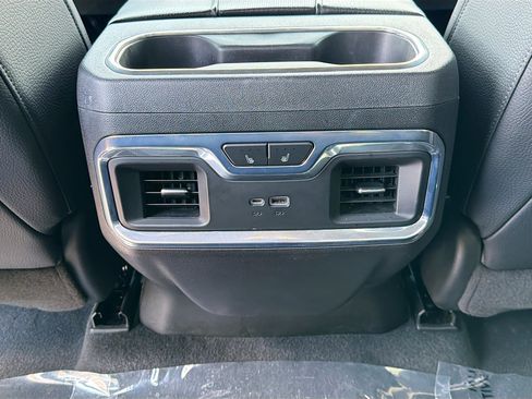 Used 2022 GMC Sierra 1500 Denali w/ Denali Reserve Package AWD/4WD image 27