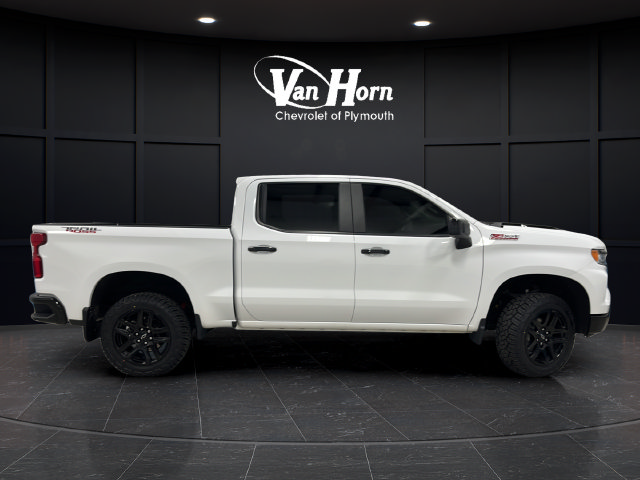Used 2025 Chevrolet Silverado 1500 LT Trail Boss w/ Convenience Package II AWD/4WD image 8