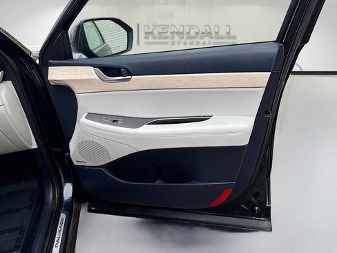 Used 2023 Hyundai Palisade Limited image 34