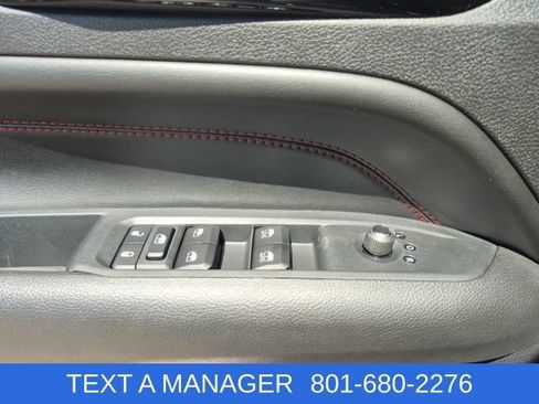 New 2026 Jeep Compass Trailhawk w/ Sun, Sound & Navigation Group AWD/4WD image 18