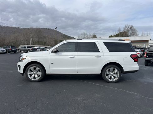 Used 2024 Ford Expedition Max King Ranch image 8