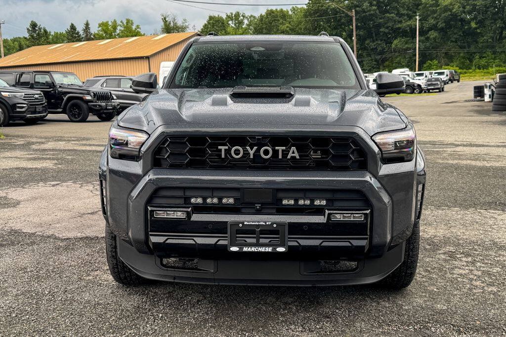 Used 2025 Toyota 4Runner 4WD image 8