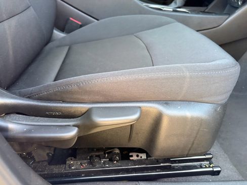 Used 2024 Chevrolet Malibu LT FWD image 27
