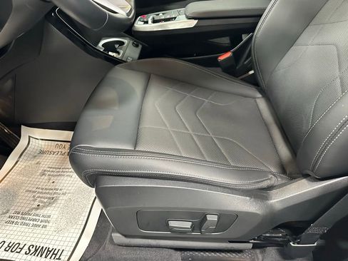 Used 2025 BMW X1 xDrive28i image 13