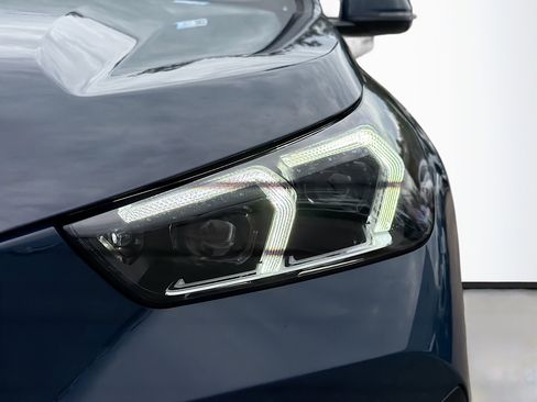 New 2026 BMW X1 xDrive28i w/ Technology Package image 9