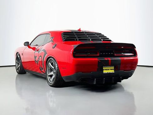 Used 2019 Dodge Challenger SRT Hellcat Redeye image 6