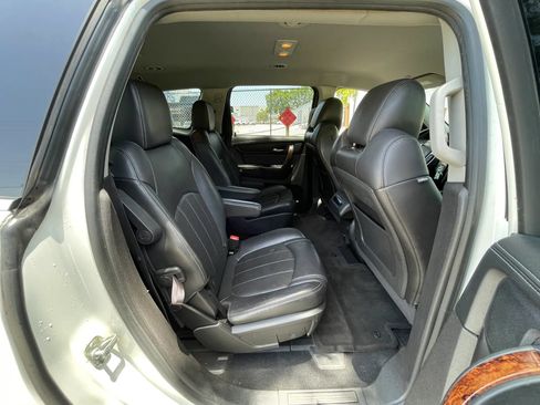 Used 2014 Chevrolet Traverse LTZ AWD/4WD image 31