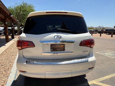 Used 2015 INFINITI QX80 4WD w/ Deluxe Technology Package image 7