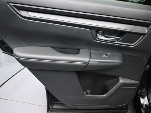 Certified 2025 Honda CR-V EX image 22