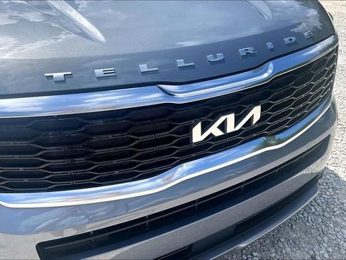 Used 2022 Kia Telluride EX w/ Towing Package AWD/4WD image 27