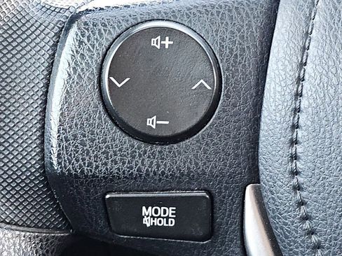 Used 2016 Toyota RAV4 LE image 16