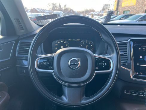 Used 2019 Volvo XC90 T6 Momentum w/ Advanced Package image 30