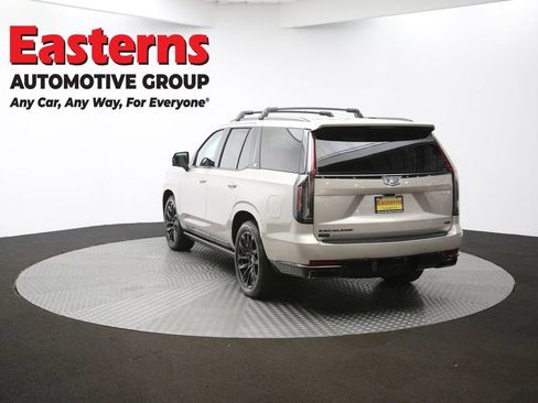 Used 2024 Cadillac Escalade Sport Platinum w/ LPO, ONYX Package image 70