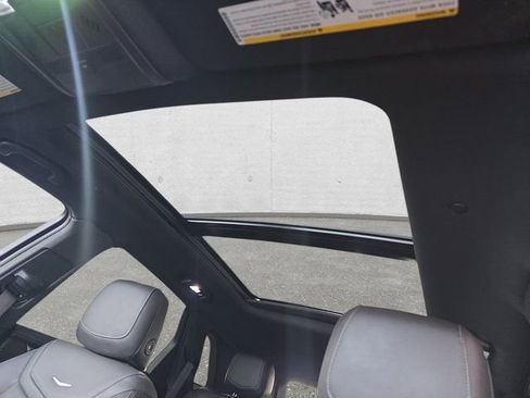 Used 2022 Cadillac XT5 Sportv image 30