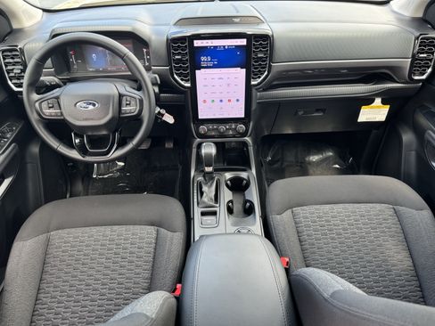 Used 2025 Ford Ranger XLT w/ Equipment Group 301A High AWD/4WD image 25