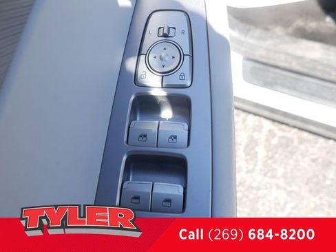 Used 2025 Hyundai Palisade SEL AWD/4WD image 20