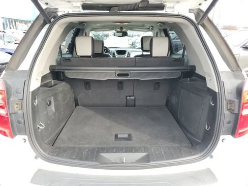 Used 2016 Chevrolet Equinox LTZ w/ Enhanced Convenience Package image 21
