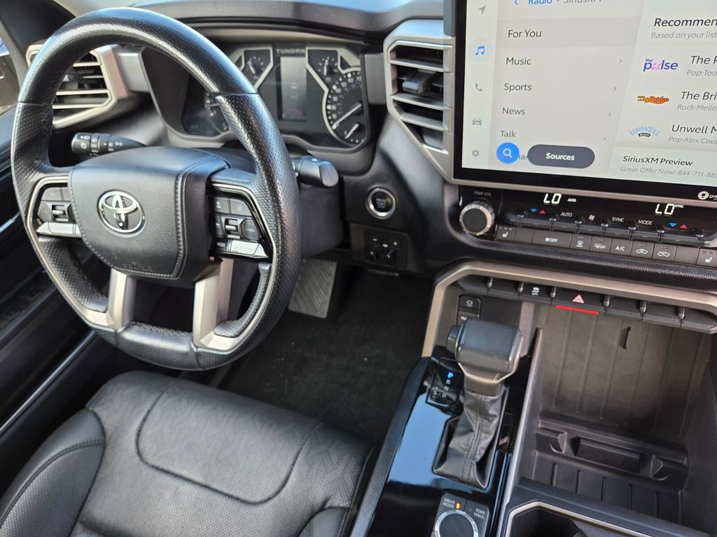 Used 2022 Toyota Tundra SR5 w/ SR5 Premium Package RWD image 29