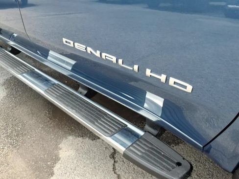 New 2026 GMC Sierra 2500 Denali w/ Denali Reserve Package AWD/4WD image 11