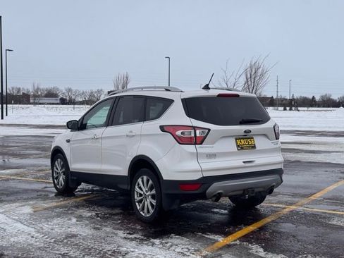 Used 2018 Ford Escape Titanium image 32