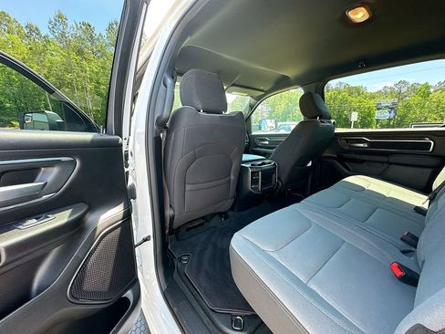 Used 2024 RAM 1500 Big Horn RWD image 17