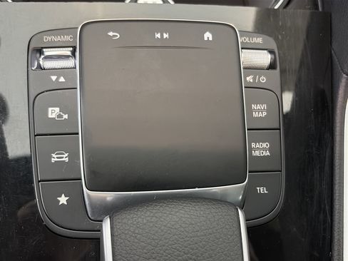 Used 2024 Mercedes-Benz GLS 580 4MATIC image 37