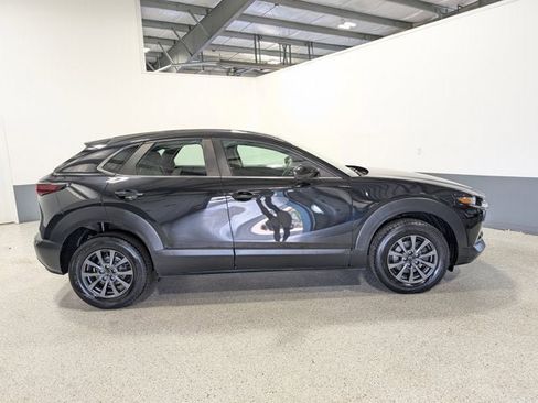 Certified 2022 MAZDA CX-30 AWD 2.5 S image 2