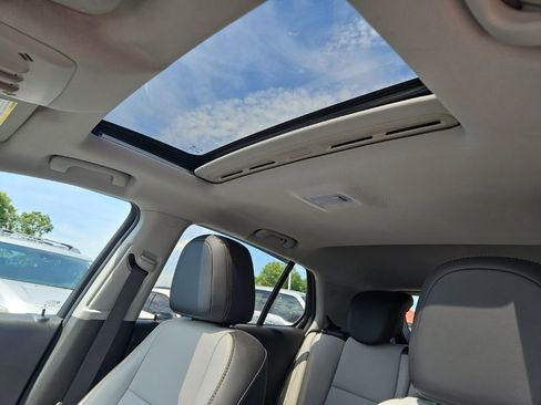 Used 2019 Chevrolet Trax Premier AWD/4WD image 10