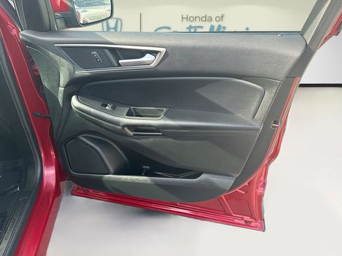 Used 2022 Ford Edge SEL w/ Convenience Package image 33