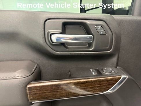 Used 2022 GMC Sierra 3500 SLE w/ SLE Convenience Package AWD/4WD image 13
