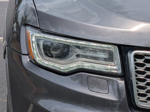 Used 2017 Jeep Grand Cherokee Summit AWD/4WD image 27