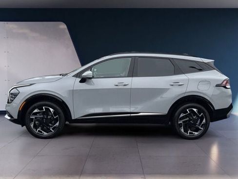 Certified 2024 Kia Sportage SX image 2