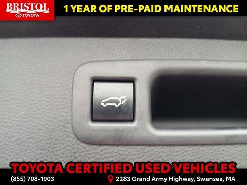 Certified 2023 Toyota Highlander XLE image 35