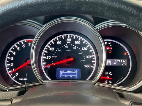 Used 2014 Nissan Murano S FWD image 26