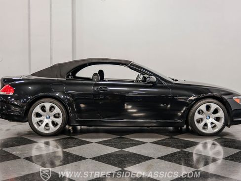 Used 2006 BMW 650i Convertible image 12