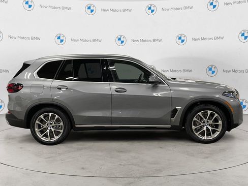New 2026 BMW X5 xDrive50e AWD/4WD image 6
