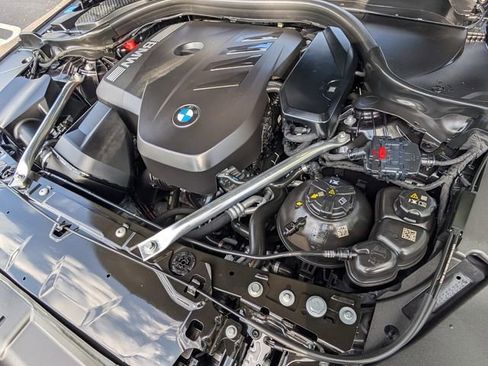 Used 2025 BMW 530i 530i w/ M Sport Package image 26