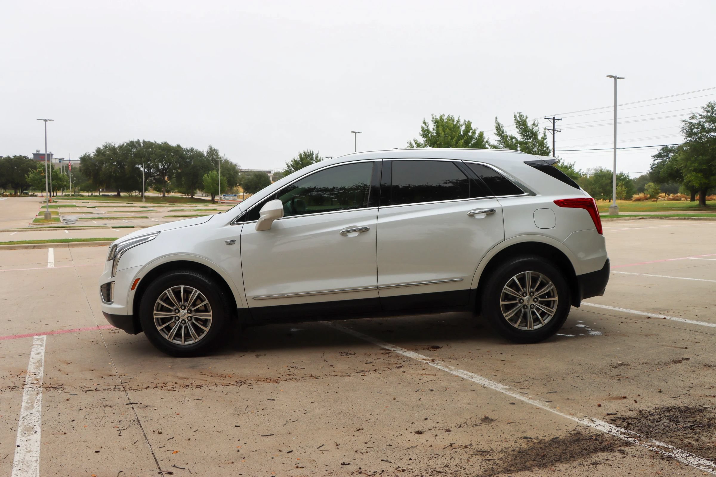 Used 2019 Cadillac XT5 Luxury FWD image 4