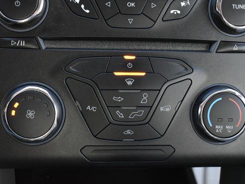 Used 2015 Ford Fusion S image 26