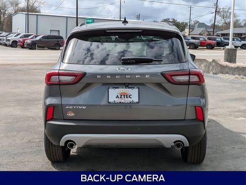 New 2025 Ford Escape Active w/ Cold Weather Package image 7