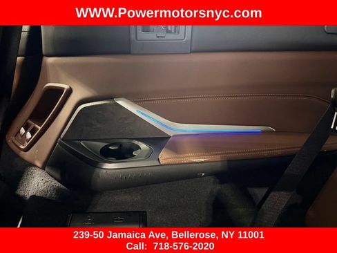 Used 2021 BMW X7 xDrive40i w/ Premium Package AWD/4WD image 51