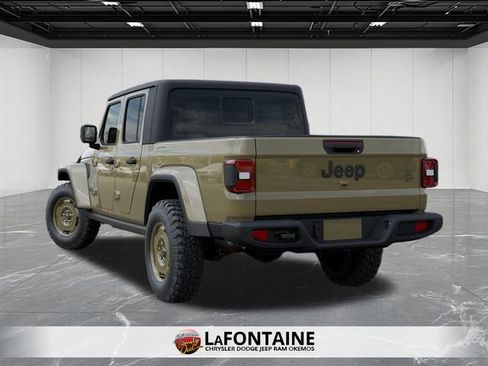 New 2026 Jeep Gladiator Willys AWD/4WD image 3