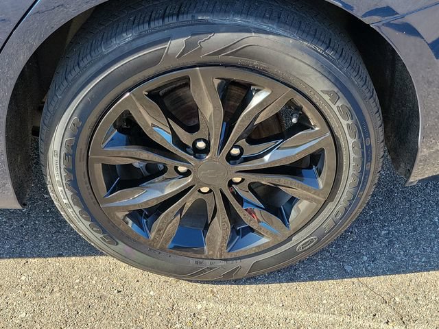 Used 2020 Chevrolet Malibu LT FWD image 7