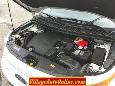 Used 2015 Ford Explorer Limited w/ Equipment Group 301A AWD/4WD image 45