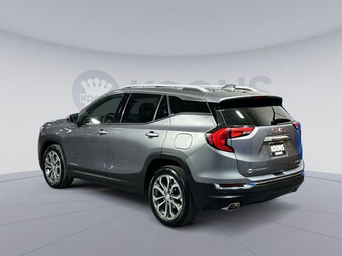 Used 2019 GMC Terrain SLT w/ Preferred Package image 4