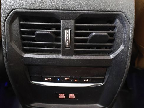 Used 2021 BMW 330i xDrive Sedan w/ Premium Package image 54